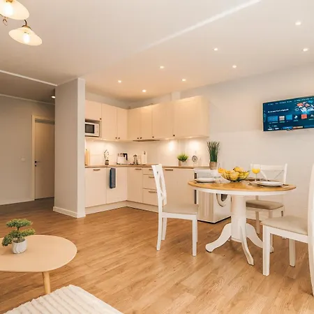 شقة Old Town, Next To Town Hall Square, Quiet, Infrared Sauna