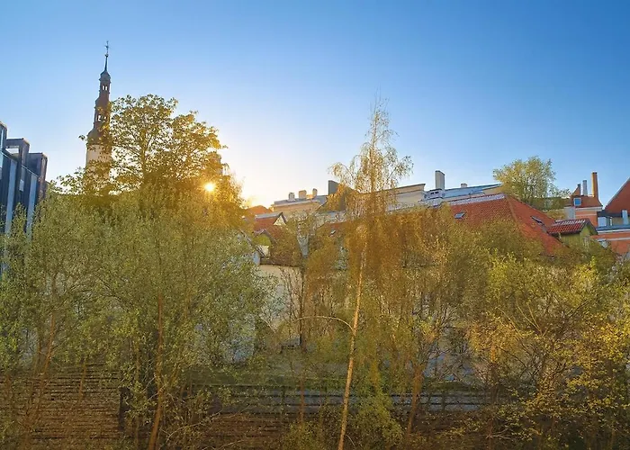 شقة Old Town, Next To Town Hall Square, Quiet, Infrared Sauna