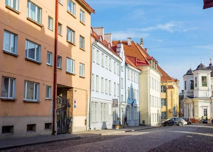 شقة Old Town, Next To Town Hall Square, Quiet, Infrared Sauna